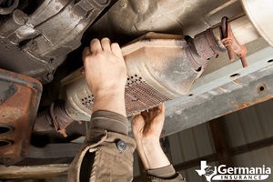 An example of catalytic converter theft